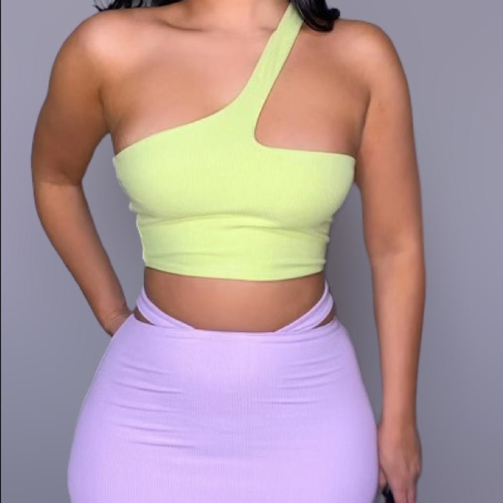 NEW * Ribbed Crop Top & Skirt Set